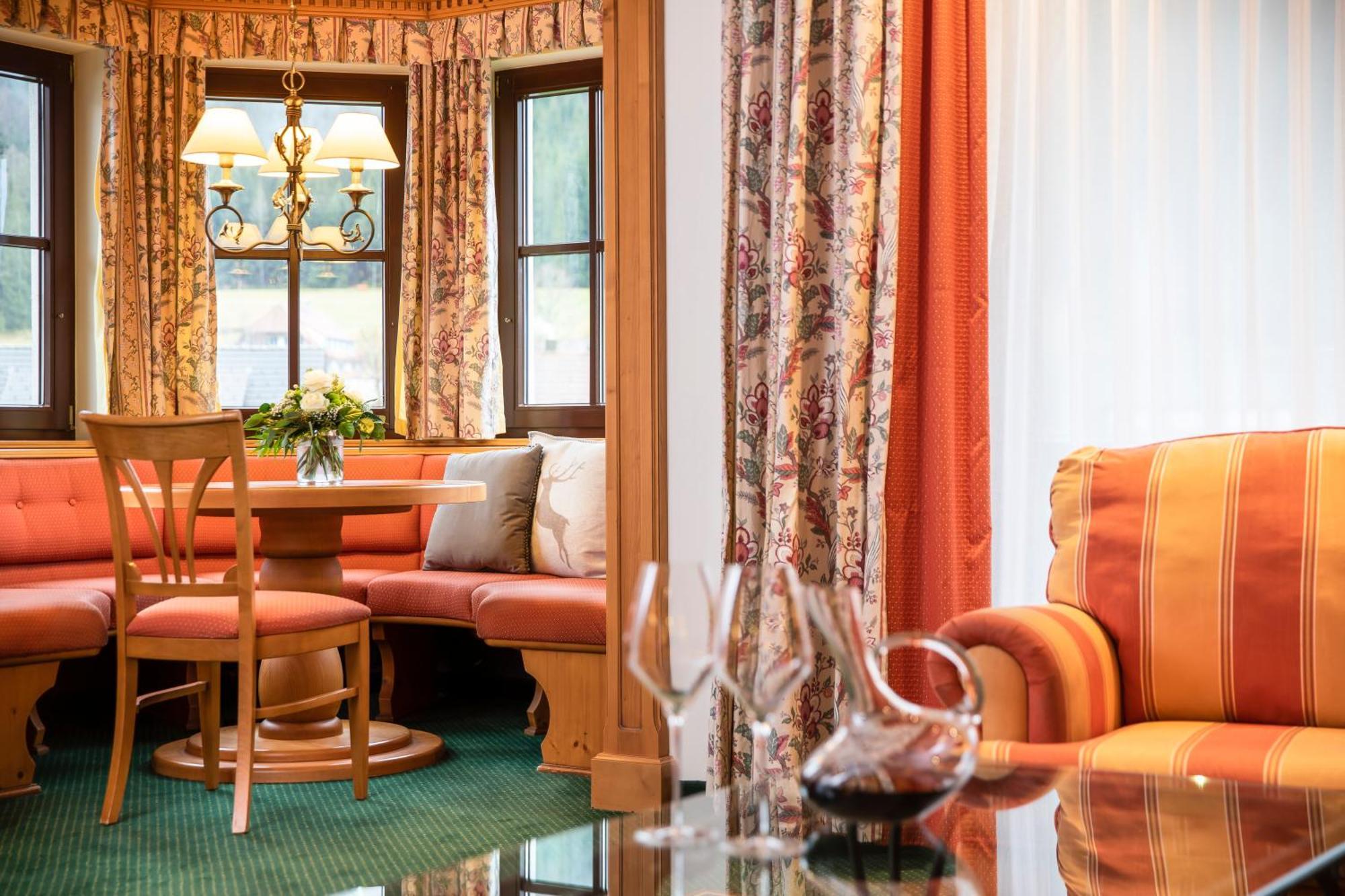 Hotel Wellness & Genuss - Engel Obertal 5*
